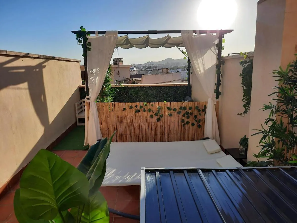 Del Parque Flats Atico Capuchinos Lägenhet Málaga 0*,  Spanien